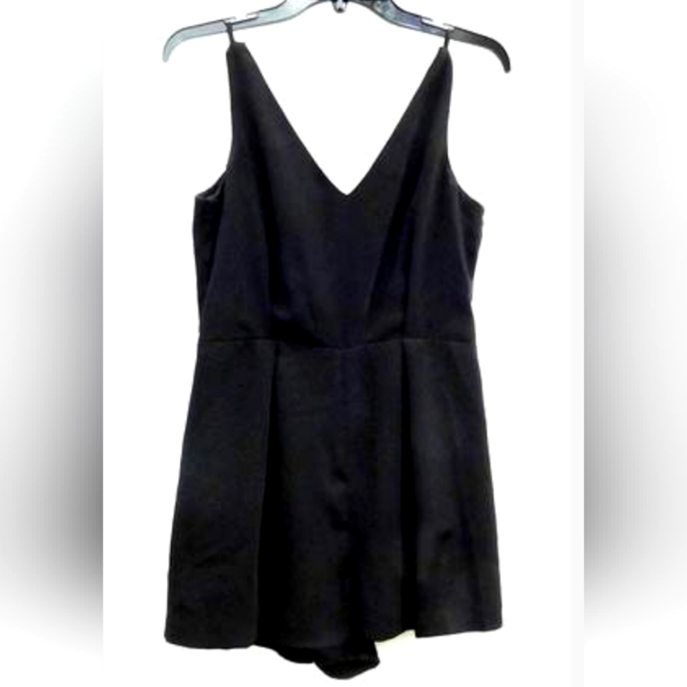 Topshop Black And Black Lace Strappy V-Neck Romper/Playsuit